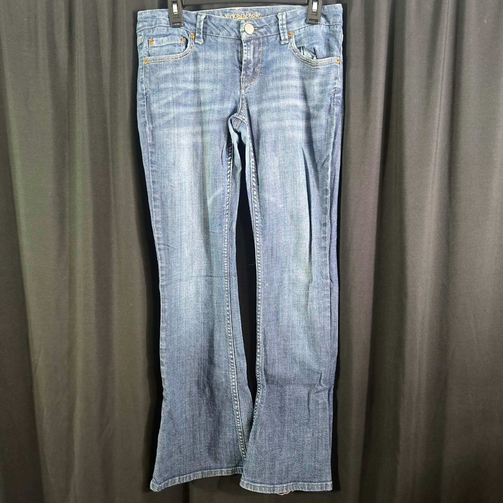 American Eagle Outfitters Womens 6 Reg Blue Bootcut Jeans‎ Medium Wash Low Rise